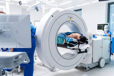 Neurochirurgická operačná navigácia chrbtice